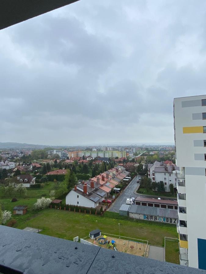 Apartamenty Magia Z Bezplatnym Parkingiem I Klimatyzacja Rzeszów Εξωτερικό φωτογραφία